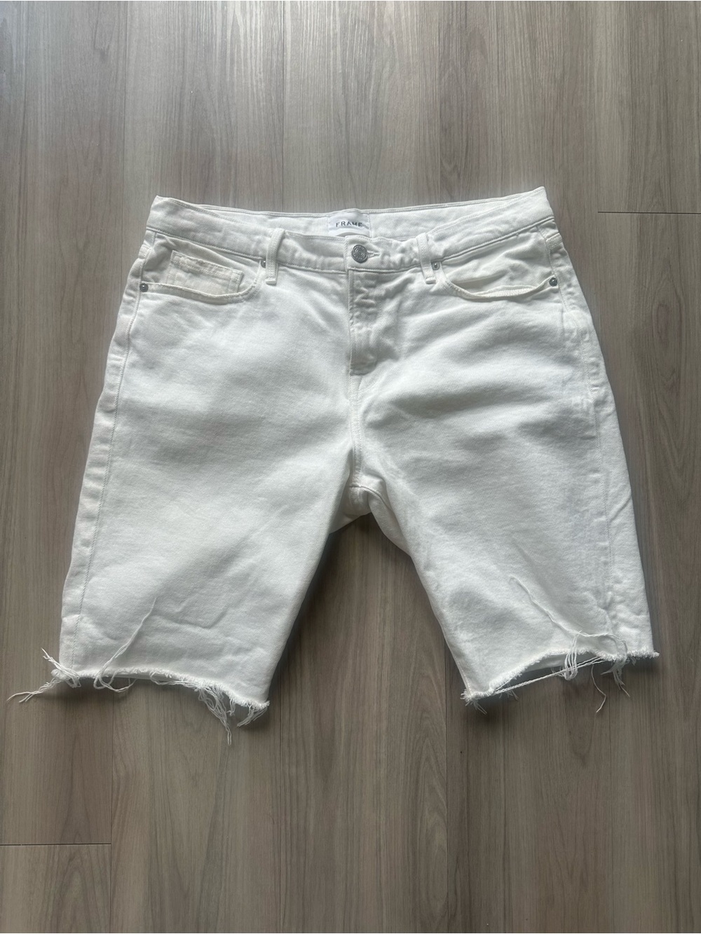 FRAME Men’s White Denim Cut off Shirts Size 34